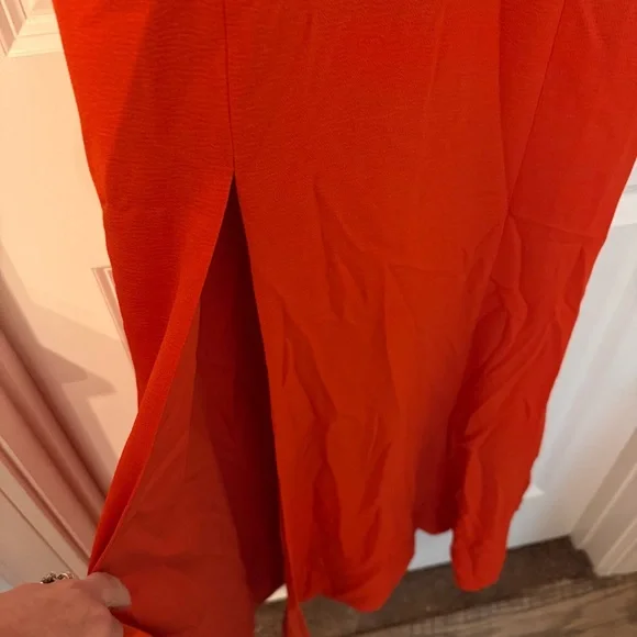 Long Red Gown dress by Dress the Population Sandra in Poppy Size Med New - Picture 13 of 13